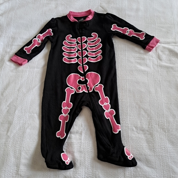 Halloween girls 6-9 months black with pink skeleton design pajama costume, EUC - Picture 1 of 3